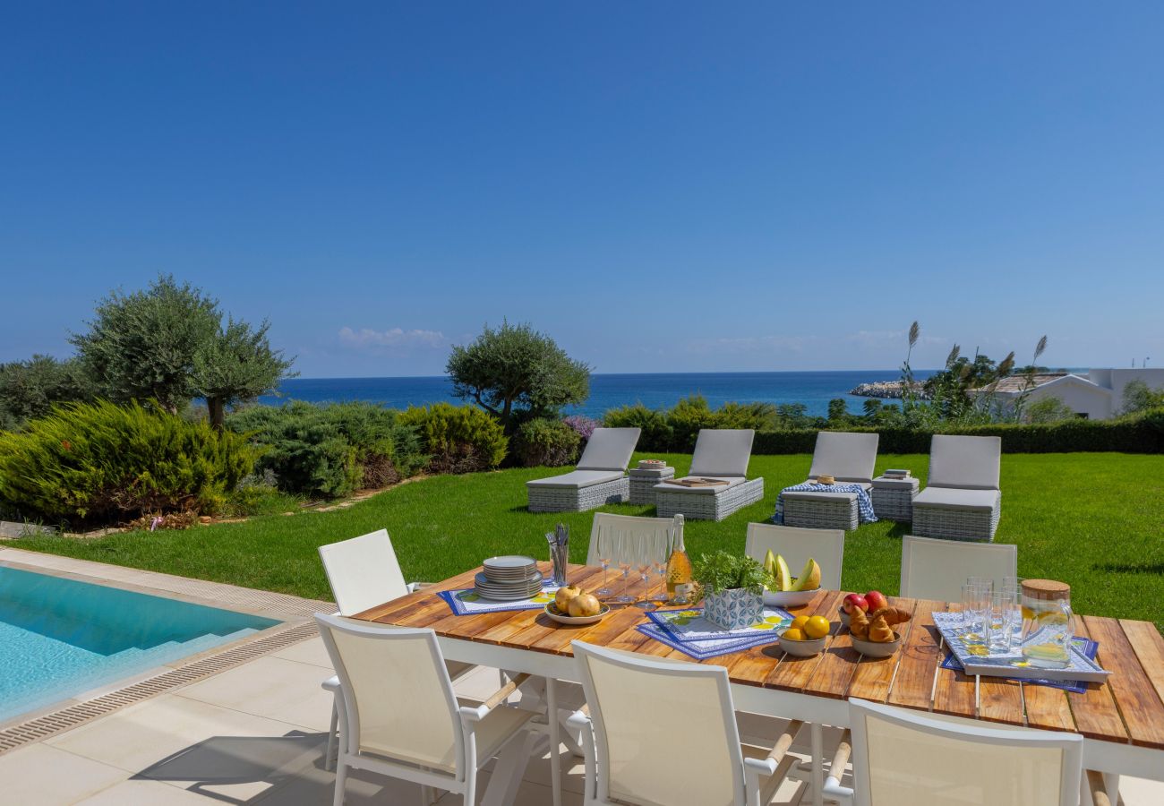 Villa in Protaras - Protaras Sirina Paradise Seafront Villa