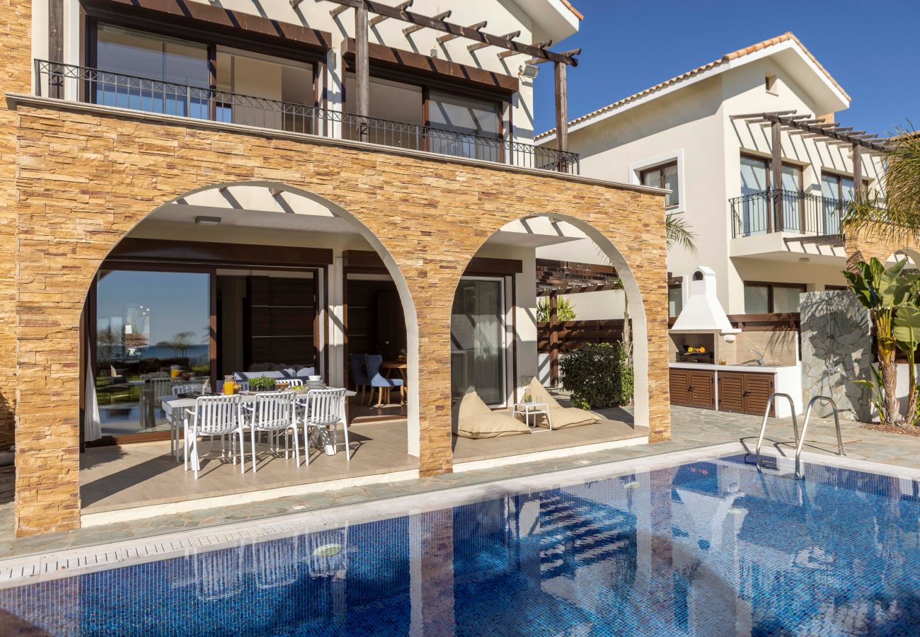 Villa in Ayia Napa - Ayia Napa Ionion Seafront Villa H5